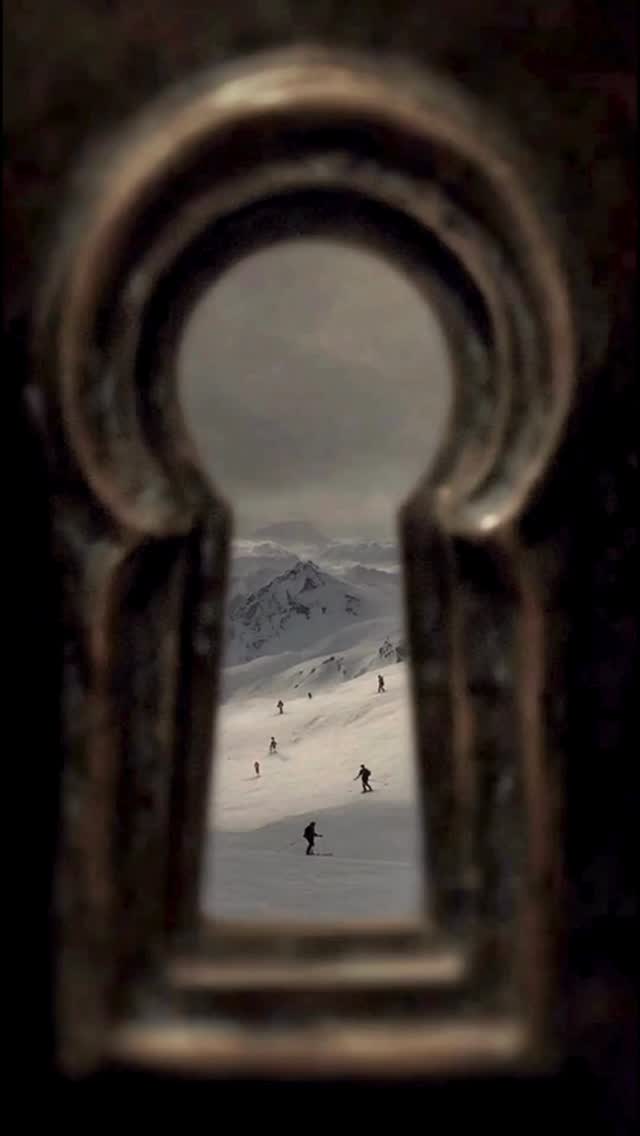 Can you feel it?
Ski season is about to unlock.
And with it…
A whole world of campaigns ready to drop.
To all our partner resorts:
We wish you a season full of snow, stories, and smooth lift rides.
Let’s make it a season to remember!