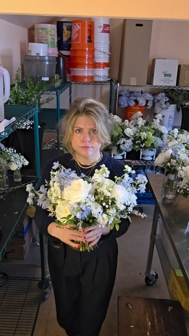 Flowers, live music, boating, + the sweetest clients 💕We aren't quite done with 2025, but the wedding season is over and now we're doing site visits and 6 month check ins for spring 2026, time flies when you're having fun!