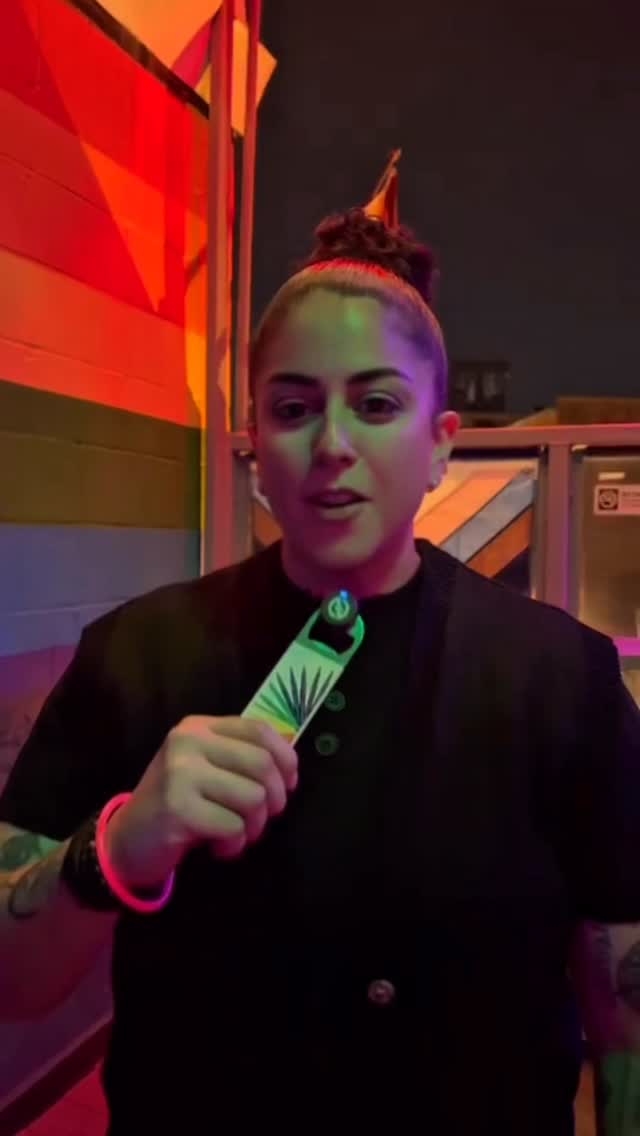 🚨 GIVEAWAY 🚨
Win 2 tickets to Sorry Papi on 11/28!
Follow @tastetakeover @mamacitafestival @sorrypapi, tag who you’d go with, and make noise! 😍
Share share share + tag us + @sorrypapi!
Enter by 11/24!
#NoBoysAllowed #AllGirlParty #Sorrypapi #Sorrypapitour @sorrypapitour