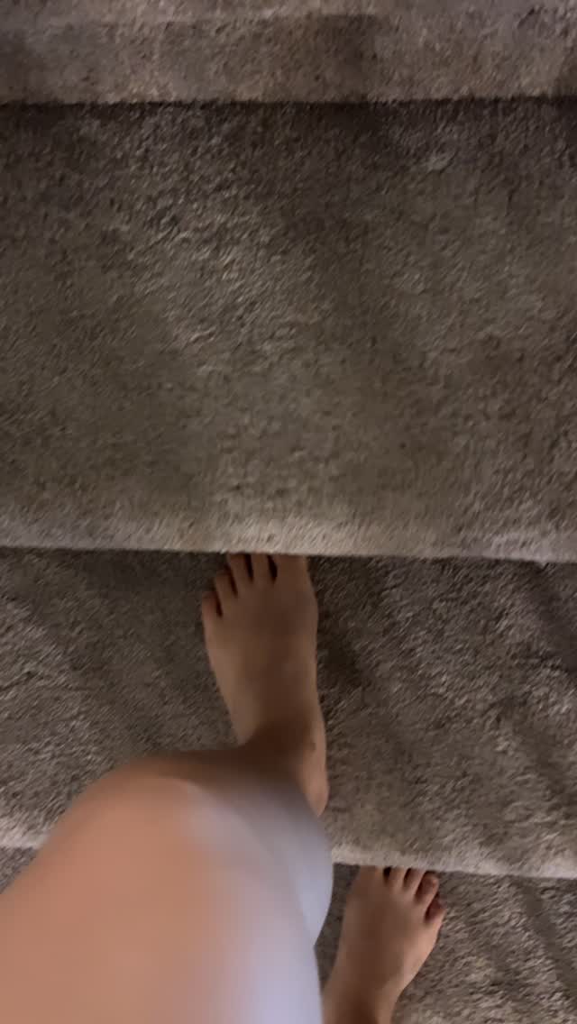 So much of what nourishes our relationship with our children can’t be wrapped or placed under a tree.
It lives in shared laughter.
In moments of play.
In feeling seen and delighted in.
This Christmas season, may we continually choose presence over presents. 🎄❤️
It really is the little things, friends.
.
.
#parenting #parentingreminders #consciousparenting #parentcoachesofinstagram