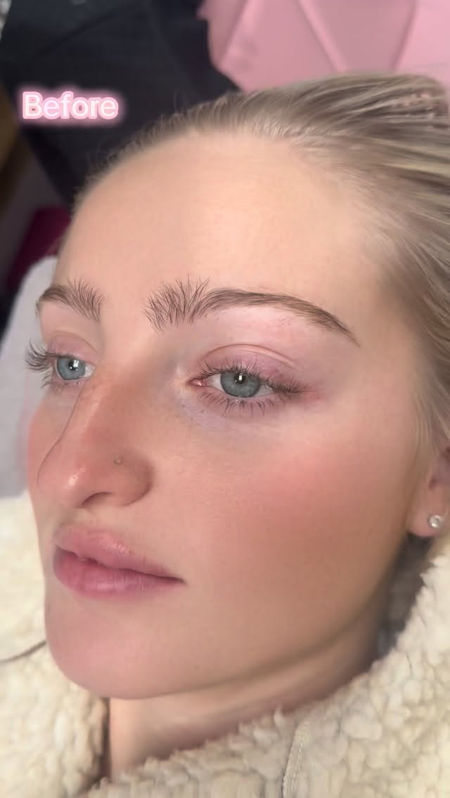 This is your sign to book in for a Korean lash lift🥰
@lashbase_uk #lashes #koreanlashlift #lashlifebyvictoria