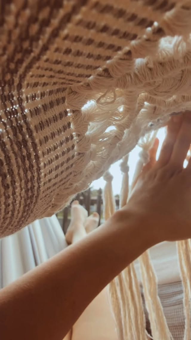 I stepped back to restore my peace 🤍
Too much noise dulls creativity 🔕
Too many opinions drain the soul 🫧
Trazzo isn’t ending 🤍
It’s returning — intentionally 🔁
I chose quiet 🌿
I chose my family 👨👩👧👦
I chose my home 🏡
Now my energy is restored — and protected ✨
Because creativity can’t pour from an empty place 🫖
Limited designs • Slow made • Sustainable 🌱
For those who value quality over noise 🤍✨
✨ Relaunching soon
Save this if you’re choosing peace over noise too.
#Homedecor #oneofakindgifts #terrazzodesign #moderndecor #cementdecor
Proudly made in USA