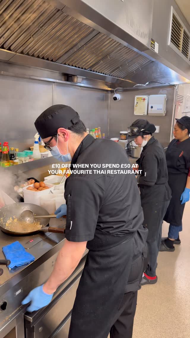 ✨ Black Friday Week at Nok’s Thai! ✨
Spend £50 and get £10 OFF your bill - available for both dine-in and takeaway (website/app orders only).
To redeem simply quote or use code ➡️ BLACKFRIDAY
Bring the family, enjoy your Thai favourites, or treat yourself to a cosy night in with delicious food and a Black Friday saving ❤️
Link in our bio to book a table or order your food 🫶
Thank you for supporting our small, family-run business, Nok and the team appreciate every order! 🙏🇹🇭
#noksthai #bramhall #stockport ##bramhallfood #blackfridaydealstockport