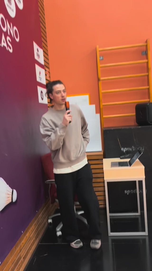 BC CUP 2 etapas buvo 🔥🔥🔥. Kovos įtemptos iki paskutinio taško. Jūs – nerealūs! Ačiū kiekvienam dalyvavusiam bei garbingai kovojusiam iki pabaigos. ☄️
Ačiū renginio remėjams: @fantazijos.lt @forumcinemaslt @astriaiastru @gaidelis_klasika
#badminton #badmintonas #badmintonocentras #sport #play #tournament #weekend #turnyras #cup #prizes