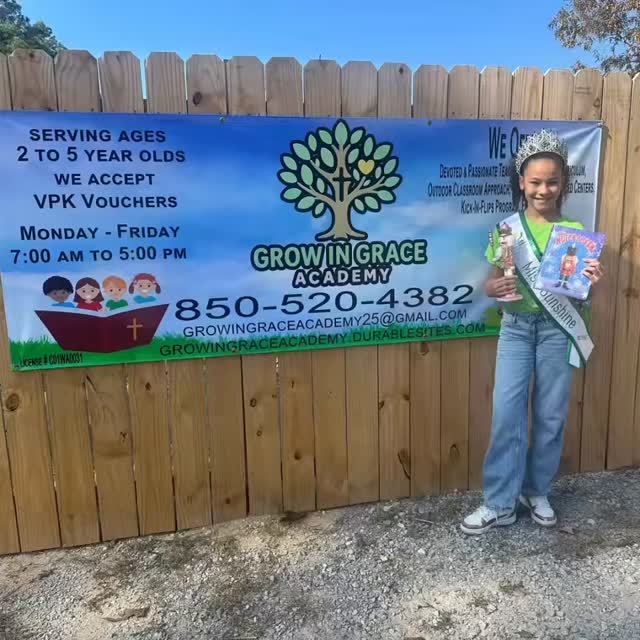 This week our Miss Sunshine Charity Pageant Sweetheart Queen Lillian got to combine so many things she loves, her Nutcracker obsession, her heart for giving back, and getting to serve as the Sunshine Charity Pageant Sweetheart. 🩰💛✨ Lillian got to volunteer her time reading to students at Grow In Grace Academy. She had the best time! What a wonderful way to spread sunshine through kindness! Great job Lillian! #misssunshinecharitypageant #spreadingsunshinethroughkindness #volunteer #giveback