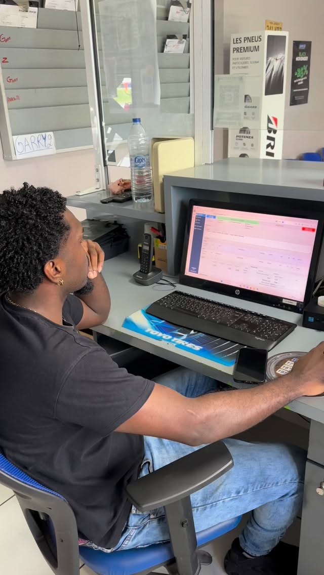 On s’occupe de votre véhicule ! 🚗⚙️
Pensez à nous pour votre révision, vidange, pneus, parallélisme et bien d’autres services.
#guadeloupe #pointsguadeloupe #garageguadeloupe