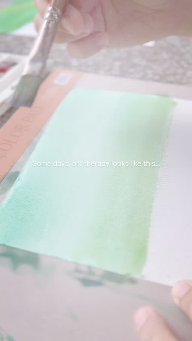 Same beach. ☀️
Same day. 🌳
Two completely different paintings. 🎨
Painting 1: Abstract greens. Pure feeling. No plan.
Painting 2: The actual scenery. Sky, water, grass.
People always ask: “Which is the ‘right’ way to do art therapy?” 🤔
Both. Neither. Whatever feels right to YOU. 🫶🏼
Some days, I need to paint what I see. Grounding myself in the present moment. Noticing details. The blue of the sky. The texture of grass. This is mindful observation; connecting to the world around me. 🧘🏼♀️
Other days, I need to paint what I feel. Not what’s in front of me, but what’s inside me. Abstract. Messy. Formless. This is emotional expression; releasing what words can’t capture. 🥰
Both are art therapy. Both are valid. Both help. 💕
There’s no checklist. No “you’re doing it wrong.”
Want to scribble colors? Do it.
Want to copy what you see? Do it.
Want to paint pure chaos? Do it.
The only rule: No rules. 😇
This is what I wish someone had told me when I was drowning postpartum. You don’t need to create “good art.” You just need to create. 🌟
thewombflower kit includes art materials not to make you an artist, but to give you permission to be messy, imperfect, and free. 🌸
Because sometimes, the most healing thing you can do is put color on paper and not care how it looks.
Your art. Your way. Your healing. 🩷
Link in bio.
#ArtTherapy #ThereIsNoRightWay #PostpartumHealing #ArtForExpression #CreativeHealing #thewombflower #MaternalMentalHealth #SingaporeMums #ArtInNature #ProcessNotPerfection #thewombflowerjourney #YourArtYourRules #MindfulArt #PostpartumSupport