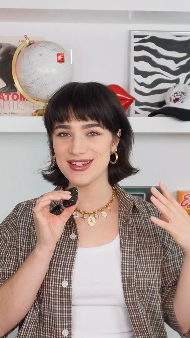 ✨ Concours terminé ✨
Pour participer, il faut :
✔️ liker le reel
✔️ s’abonner à mon compte @amaysancha
✔️ republier (ou partager en story) le reel
✔️ mettre en commentaire quel est votre Saison préférée de Stranger Things
Bonus : mentionner un.e ami.e en commentaire (un tag = +1 un chance de gagner / 5 maximum)
Augmentez vos chances de gagner en participant au concours sur mon compte TikTok 🍀
Résultat du concours Vendredi 19 Décembre à 13h !
Bonne chance à tous !
#strangerthings5 #hellfireclub #strangerthings #strangerthingsfan #calendrierdelavent #upsidedown #dustinhenderson @legrandrex @netflixfr