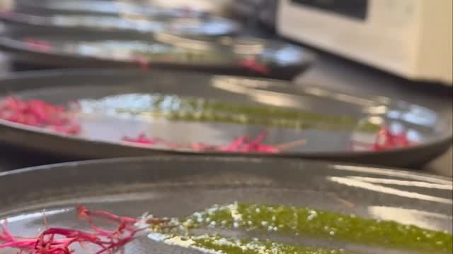 Working in a Restaurant …. 👨🍳👩🍳
#gastro#restaurant#coffee#freiburg#gastrolife