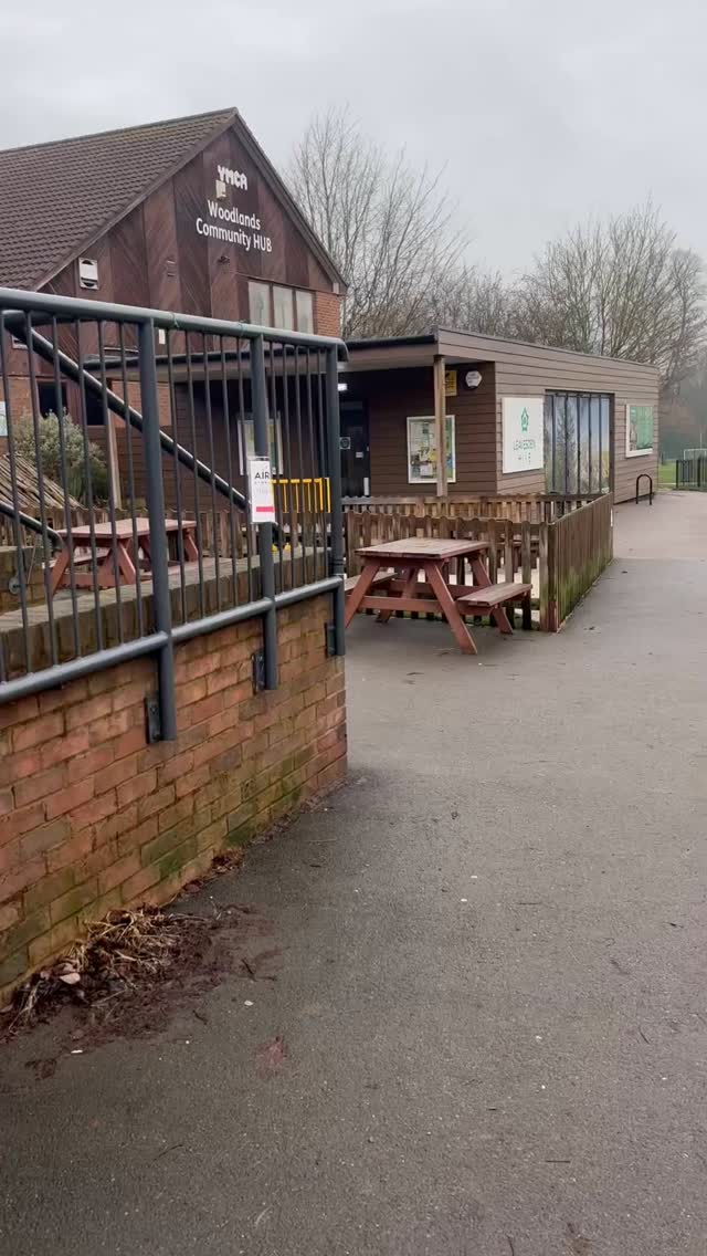 Come and join us at our Charity Open Gym this morning!! Fun, Festivities, Cupcakes and Candy floss!๐๐๐
#britishgymnastics #airiesgymnasticsclub #teenagecancertrust