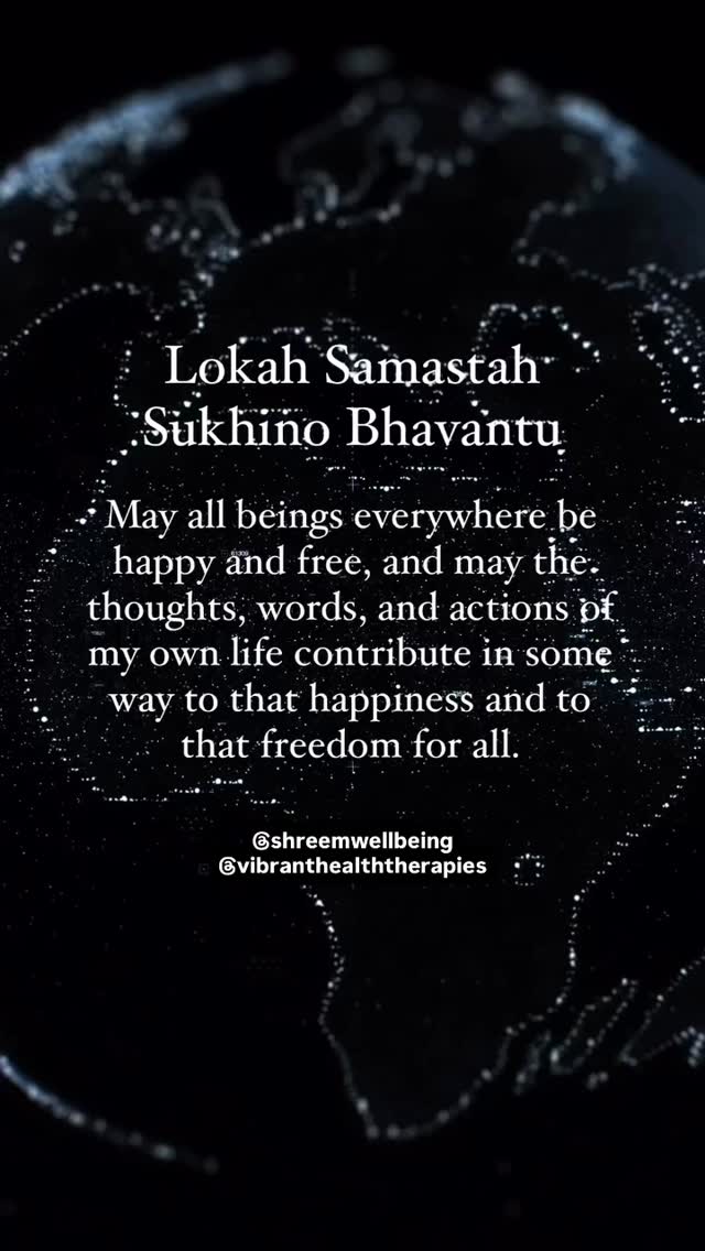 Loved chanting along live with @mataamritanandamayi to this mantra last weekend with @vibranthealththerapies đ
.
.
.
.
.
.
.
.
.
.
.
.
.
.
.
#shreemwellbeing #vibranthealththerapies #amma #hugs #hug #meditation #mantra #mantrameditation #mantraoftheday #peace #love #compassion #embrace #mindfulness #energy #lokasamastasukhinobhavantu
