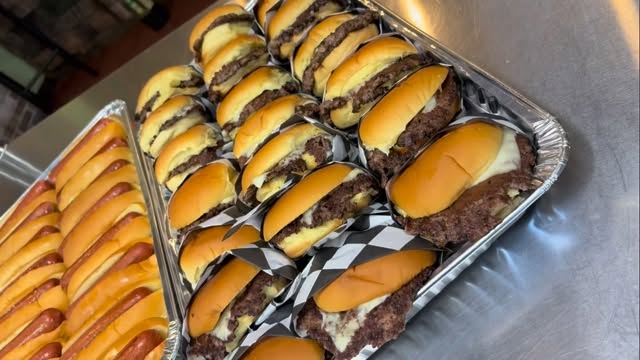 Whether you’re hosting a corporate luncheon or a football gathering, we have the perfect catering solution for you. Our menu features full and half pans of our signature burgers and hot dogs, and we’re happy to accommodate special requests. To discuss your needs, please don’t hesitate to contact us at leossmashburgersanddogs@gmail.com 🍔 🌭 🍟