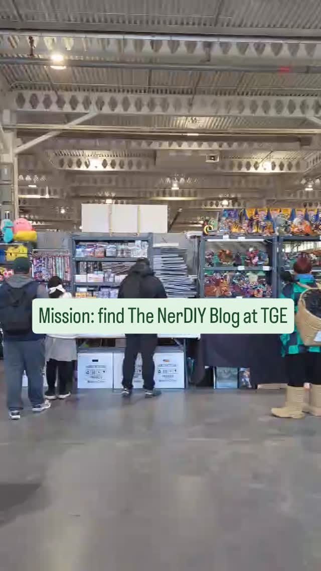 How to find my booth at @torontogameexpo? Follow my lead!
#artistalley #torontoartists #torontogaming #tge2025 #crochersofinstagram #torontogameexpo #smallartistsupport