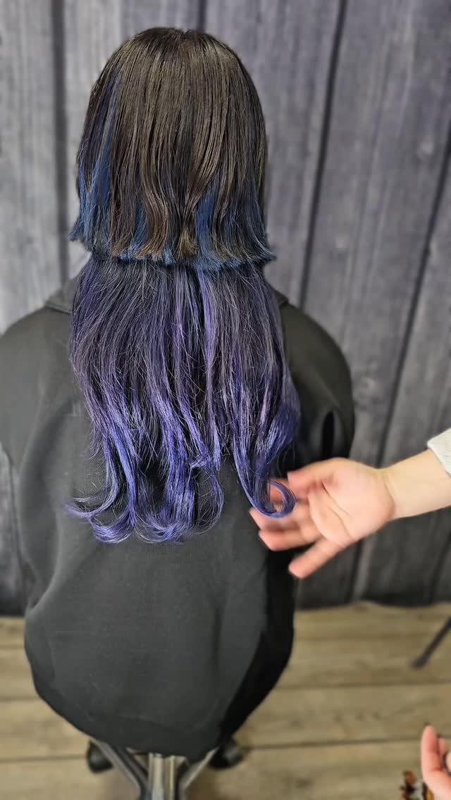 【ウルフカット】
🔻このアカウントの動画は一般のお客様向けです。
ご質問があればいつでもコメントを下さい👍
🔻動画内に映ってるモデル様への中傷誹謗のコメントはブロックし、Mata 社へ通報いたしますのでよろしくお願いいたします
.
.
💧 #斑鳩ロコス
💧 #ロコス美容室
💧 #斑鳩美容室
💧 西大寺ヘアカラー
💧 法隆寺ヘアカラー
💧 大和郡山インナーカラー
💧 王寺ハイトーン
💧 河合町ヘアカラー
💧 平群ヘアカラー
💧 ブリーチ
💧 haircolor
💧 ハイトーン
💧 透明感カラー
美容師求人
美容室求人
美容師募集
美容師募集奈良
美容師募集関西
美容室スタッフ募集
美容師アシスタント募集
スタイリスト募集
美容師新卒募集
美容師中途採用
美容師転職
美容師採用
美容室求人奈良