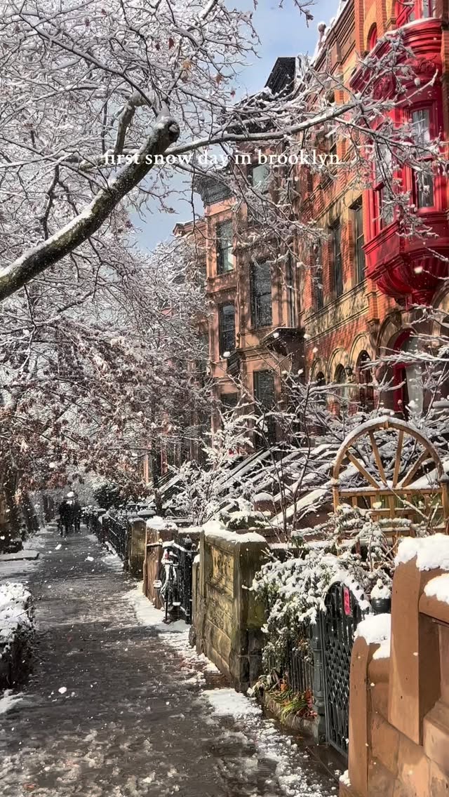 my fingers are frozen but my heart is warm ❄️