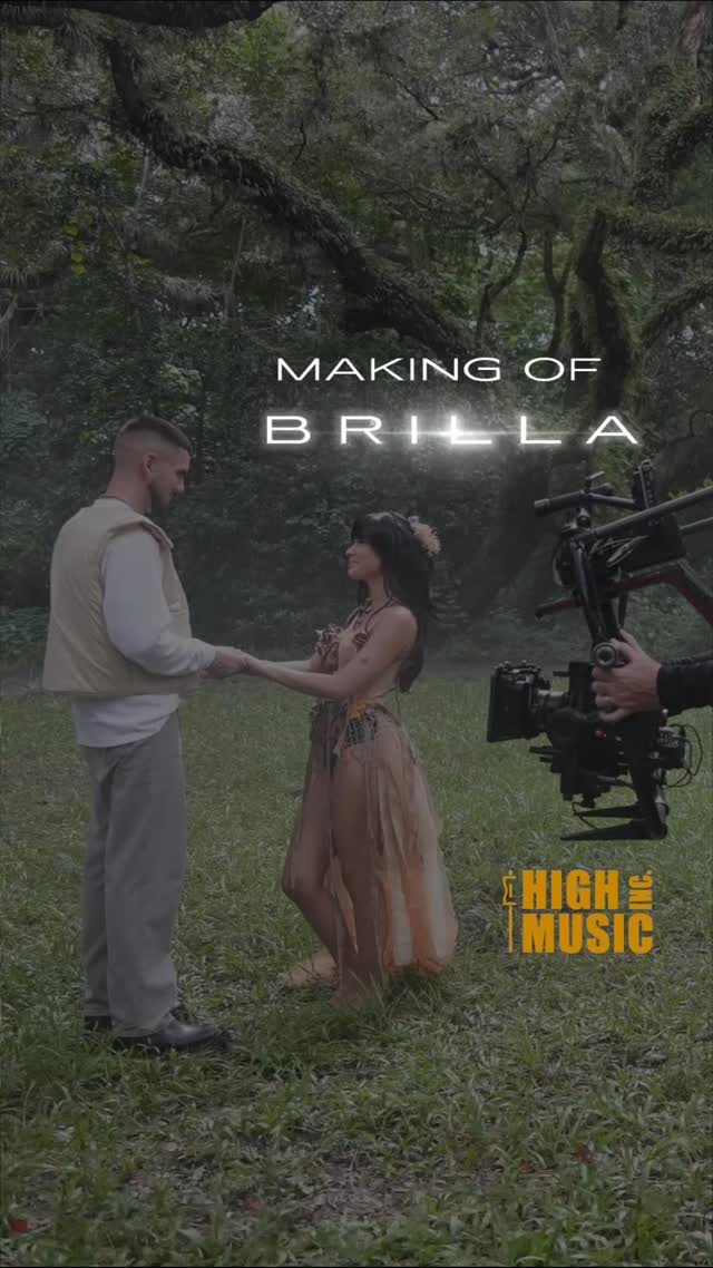 👏Detrás de 📽️: el verdadero brillo está en el equipo.🤲
✨En Brilla, cada toma, cada detalle y cada emoción nace del trabajo de personas increíbles detrás de cámara.
✅Camarógrafos, maquillista, estilista y producción poniendo talento, compromiso y pasión para que la visión se haga realidad.
Desde High Music Inc, agradecemos a este equipo por hacerlo posible.
Porque cuando el equipo brilla, la música también. ✨🎶
#HighMusicInc #Brilla #DetrásDeCámaras #ProducciónMusical #Videoclip #MusicIndustry #BehindTheMusic #ProducciónAudiovisual