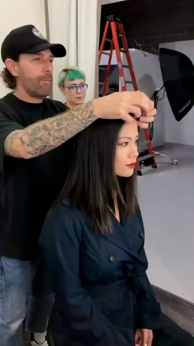 Behind the scenes, make it sleek
#glynnjonessalon #dmvsalon #hairstylist #sleekhair #alexandria #alexandriavasalon