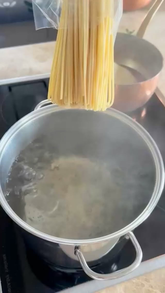 Idag har det italienska köket officiellt blivit en del av UNESCO:s världsarv 🇮🇹🏆
#bonalumifam #italianfood #unesco #italiantradition