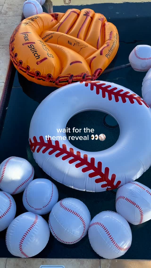 welcome to this bride’s custom bachelorette ⚾️
custom backdrops are just one of our favorite little details — because every group deserves something made just for them !!
from the theme to the setup, we design it all around your vision and bring it straight to your airbnb 🤍