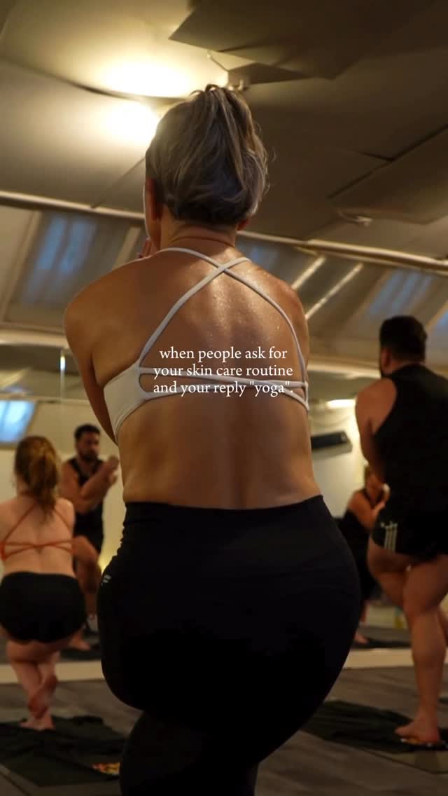 Hot Yoga = Glowing Skin
Fact: sweating it out = clearer skin, better sleep, and more glow. And yes, that post-class shine? It’s 100% real ✨
#HotYogaGlow
#yogaglasgow #yogaflows #hotyogastudio #yogaforall #yoga #yogabliss #thesweatlife #glasgowyogagirl #yogainglasgow #sweatlife #hotyogalife #movingmeditation #yogaisforeverybody #yogaismedicine #glasgowyogateacher #glasgowyogastudio #hotpilatesteacher