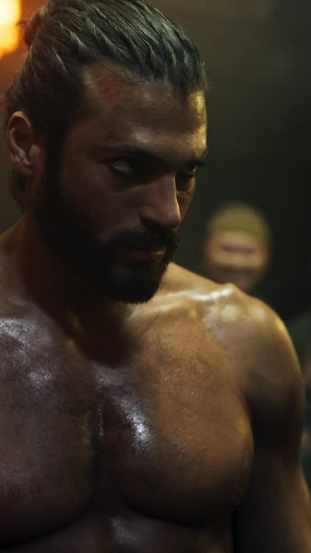 Lo scontro più epico di sempre ⚔️🔥@canyaman#LuxVide #Fremantle #Sandokan #CanYaman