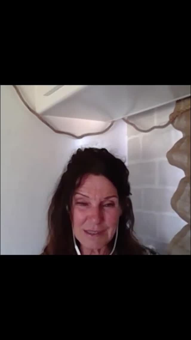 The Nudges were calling me home 💛
Our guest this week shares a dramatic & powerful transition from corporate world to gypsy nomad 💘
Celeste spent years crafting content and success for the corporate world - not realising this wasn’t in alignment with her true self until one major traumatic event in the work space split open her "corporate skin" and the real Celeste could begin to emerge !
Powerful realisations of " I am not my anxiety I am Love" triggering the sense of freedom she felt as a child in the woods. Today Celeste honours the Nomad / Wanderer in her Soul with travel and exploring new places.
To stay grounded,
@celesteodelle.author begins her day with presence, not pressure ☮️
Before the world rushes in, before the emails, the scrolling, the noise - @celesteodelle.author shares …
sit with yourself.
Find a comfy spot.
Close your eyes.
Breathe.
Even 5–10 minutes of meditation can change the tone of your whole day.
It’s in those quiet moments that your energy resets, your intuition speaks,
and your spirit remembers who’s really in charge.
✨ Morning peace is a choice and it starts with you.
🎧 Tune into Girl Awakening for more soul practices to anchor your day and awaken your light. Find us on Spotify Apple Google podcasts & YouTube ✨💛✨
Much love & joy
Amanda & Jo xx
Girl Awakening ✨
#GirlAwakening #girlawakeningpodcast #MorningRitual #MeditationPractice #StayGrounded #MindfulLiving #InnerPeace #DailyAwakening #StartWithStillness #anxietysupport #SoulCare#Meditation #Mindfulness #MorningRoutine #SelfCare #Wellbeing #Connected