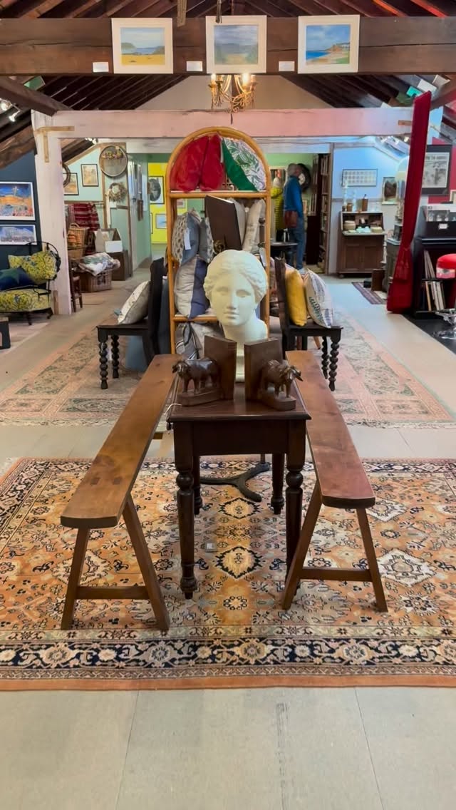 Discover treasures in our Loft at @theantiquevillagedevon.
We’re open
Monday 10am - 4pm
Tuesday 10am - 4pm
Wednesday 10am - 4pm
Thursday 10am - 7pm
Friday 10am - 4pm
Saturday 10am - 4pm
See you soon!
www.theantiquevillage.co.uk
#christmasiscoming #christmas #theantiquevillage #antique #vintage #christmasshopping #homewares #interiors #homedecor