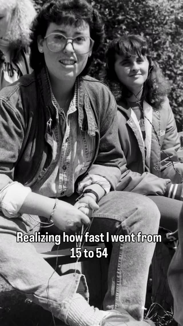 Hopping on the trend and Not gonna lie.. I’m digging 54 year old Staci over 15 year old Staci! I am a Gen-Z and proud of it! Still clueless about a lot of things in life, but surviving and thriving one day at a time.
#54yearsyoung #igtrend