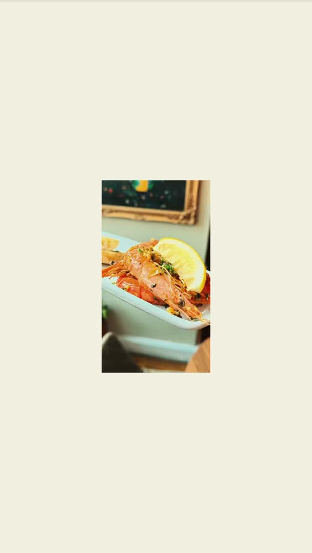 💫 COMPETITION TIME 💫
We are nearing the end of 2025 and as a gift 🎁 from us to you we will be running a competition throughout December. All you have to do is;
📸 Snap a pic when visiting us (you can post more than one!)
📸 Add in your caption - hashtag #marriottsxmaspics 🎄
📸 Tag us in your photos!
At the end of each week we will find the photo with the most likes and they will win a £10 voucher to use at Marriotts! 🫶🏽
*Competition begins on the 1st December and every Monday throughout December we will post the winner! 🥇 Last winner will be picked Monday 29th December*
GOOD LUCK!!! 🤞 🎄