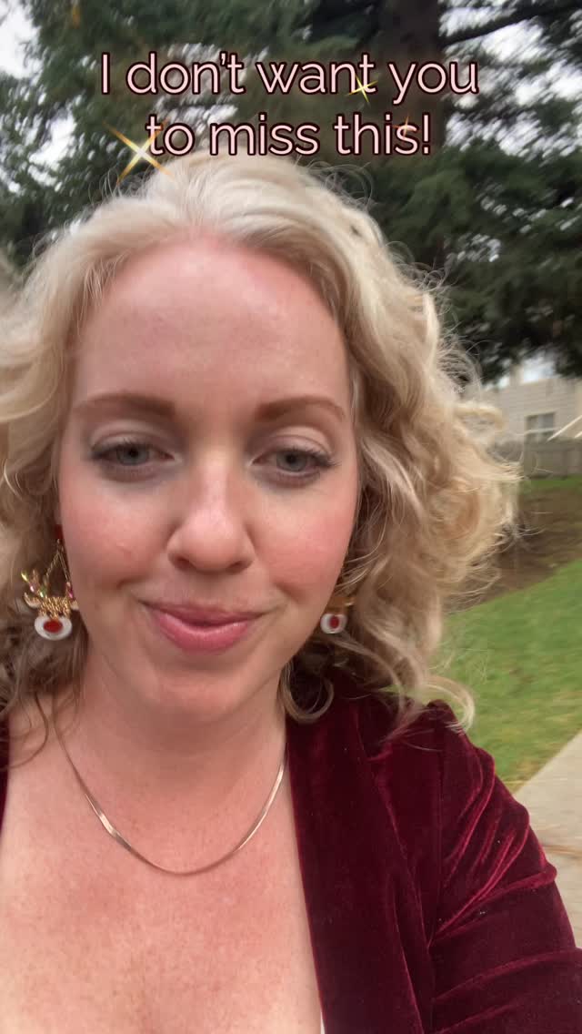 Comment Nourish to get the deets on the membership and then don’t forget to use promo code blackfriday25 at checkout to get 33% off! Sale ends Dec. 1. I will be contacting you if you were one of the first five to sign up and get a free tarot reading!
#blackfriday #wellness #gifting #giftideas