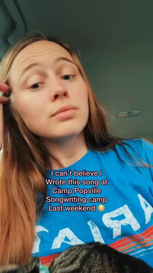 Day 30/30 - “Alibi” - Original song written w/ @melorozemusic and @mavrymusic
at Camp @popvillemusic - 30 Days of Demos FINAL DAY and I’m very excited about it.
But Do we think Percy approved? 🐱
#popmusic #originalsong #alibi #songwritingcamp #tatemcrae