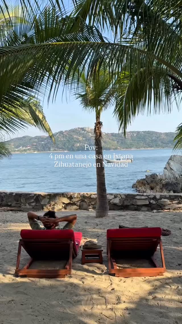 Same magic. Different weather.
Ven y celebra unas fiestas inolvidables 🌞🌴
#herohost #ixtapazihuatanejo #luxuryvacation #visitiz #ixtapa #luxuryhomes #travel #navidad2025