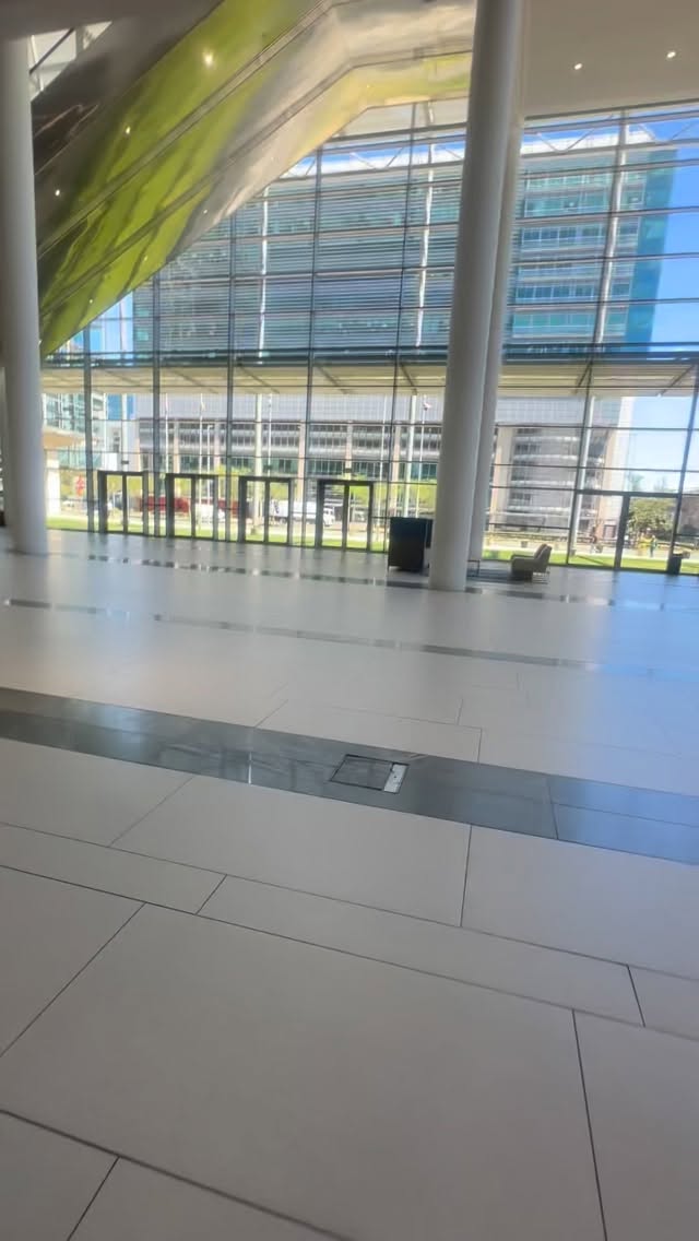 Just wrapped up an incredible 2 days at the Digital Marketing Conference in Cape Town, and I’m honestly feeling so pumped. 🙌✨
There’s something powerful about being in a room full of people who are just as obsessed with creativity, data, storytelling, and strategy as you are. Cape Town brought the energy — and the insights did not disappoint.
A few highlights from the day:
• 🔍 Fresh perspectives on how AI is reshaping the marketing landscape
• 🎯 Smart, actionable strategies for brand growth
• 📈 Real conversations about what’s actually working in digital right now
• 💥 What’s coming in hot in 2026!
I’m walking away with new ideas, new tools, and a serious spark to elevate the way we approach digital marketing.