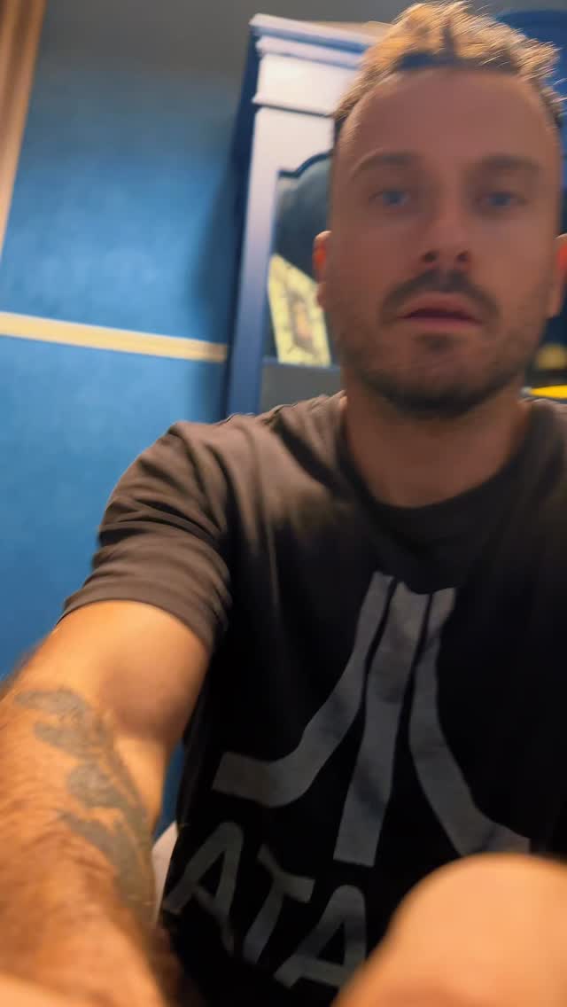 Life is crazy❤️🔥Jewel Kid x Harry Romero - What Happened - Out on Golden Recordings.
-
@harryromeroofficial
@golden.recordings
@claptone.official