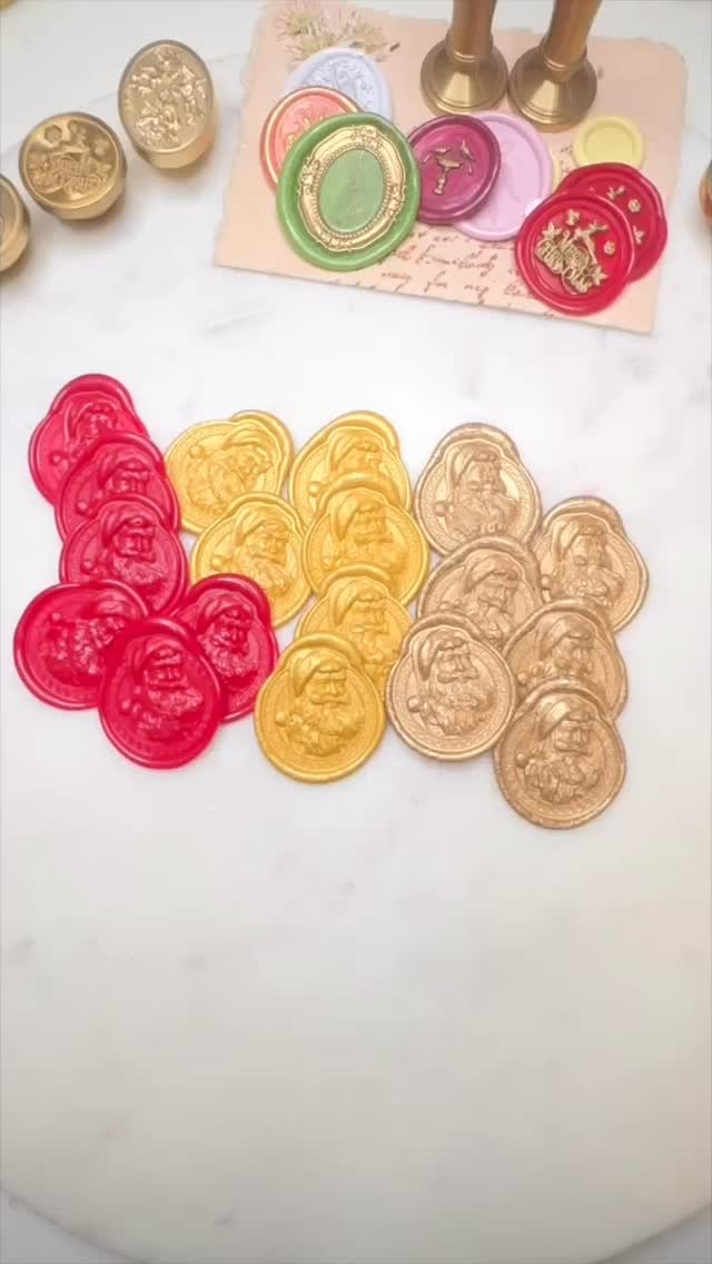 Did someone say Santa? This has been one of our popular seals this season and I am loving all the different yet festive shades of these orders!
There is still some time to order your Christmas wax seals. Last day for shipping to get them for Christmas is the 15th of December!
Wax seals are a great way to impress friends and family - such a small detail but BIG impact! Link in Bio or shop below!
#ChristmasWaxSeals #WaxSeals #GiftGivingIdeas #SantaWaxSeal #SpreadJoy
