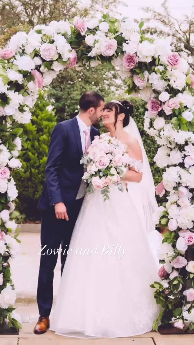 Huge congratulations to Zowie and Billy on their dream wedding at Friern Manor last September! Wishing you both a future filled with love and laughter #essexweddingsupplier #essexweddingflorist #essexweddingflowers #bridestobeinessex #essexweddingdecor #essexweddingvenue #fauxweddingflowers #fauxweddingflorals #artificialweddingflowers #friernmanorwedding #friernmanor #friernmanorweddingflowers #friernmanorbride