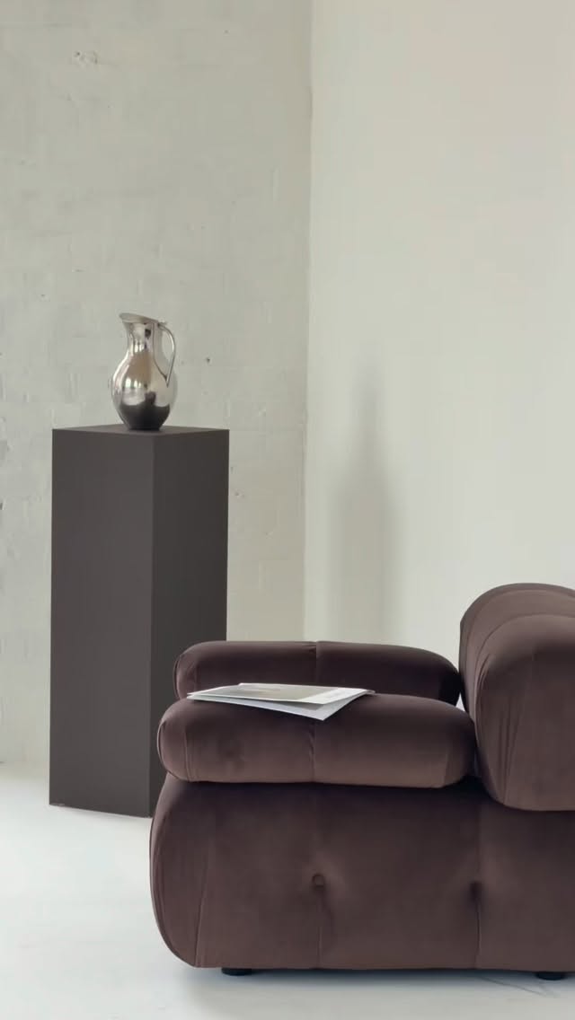 Moments in Studio Two ✨
Featuring a curated palette of warm brown and cool white tones, the space feels both modern and cocooning, creating the perfect environment for refined campaigns and creative exploration.
Soft, flowing draping adds movement and depth, while a Contour first addition, a styled bed, opening the door to lifestyle shoots, intimate brand moments, and aspirational content. Thoughtfully placed silverware accents introduce subtle luxury, offering playful styling opportunities without ever distracting from the calm aesthetic.