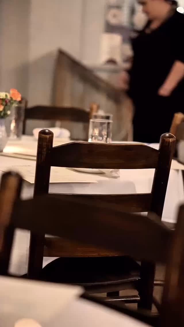 a moment for one of our newest clients @patoisnola, one of New Orleans’ most quietly remarkable dining rooms.
French cuisine with a Cajun accent. Refined without being stiff, creative without losing its roots. The kind of food that makes you slow down a little.
This year they earned recognition in the Michelin Guide to the American South, and if you’ve eaten there, you know exactly why.
A small look at the kind of visual storytelling we create for our clients who care about craft as much as we do.
📍6078 Laurel St New Orleans, LA
patoisnola.com
#neworleansrestaurants #foodvideography #restaurantmarketing