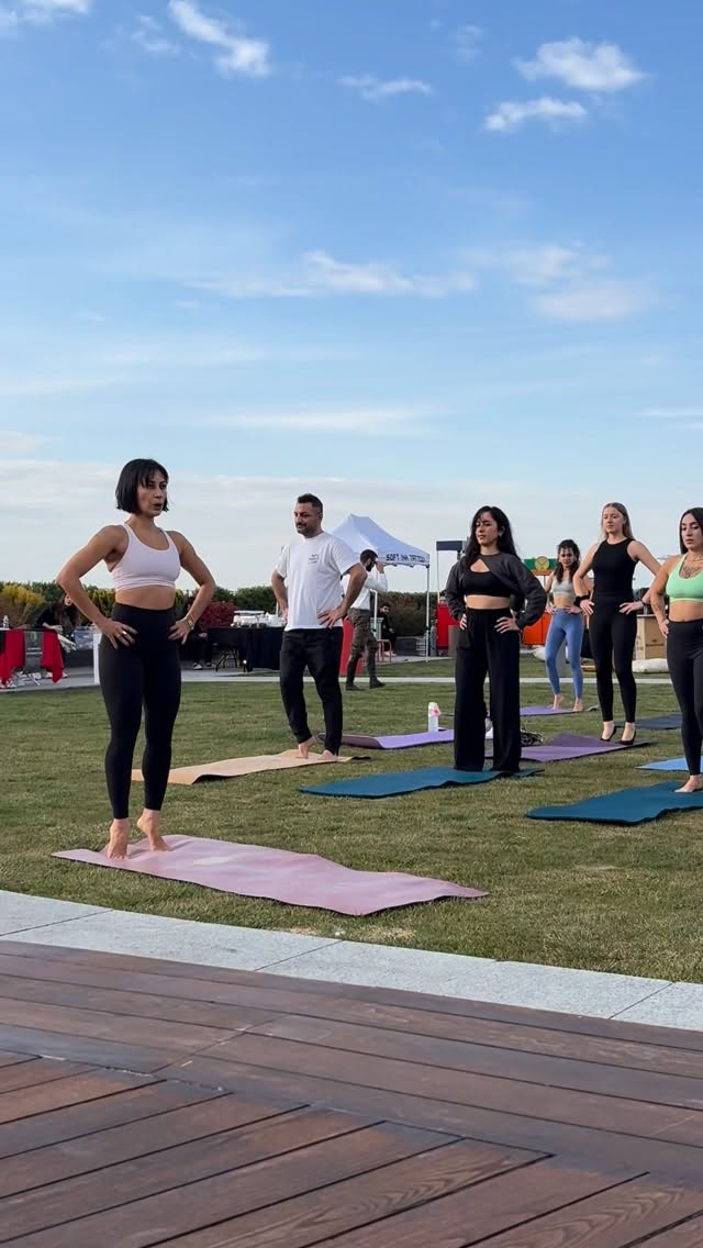 Yeni yıla yepyeni bir sen olarak girmek çok da zor değil 🍀
İnsan bedeni hareket etmek için tasarlanmıştır ve maalesef bizler modern dünyanın içinde yetilerimizi kaybedecek yaşamlar sürüyoruz. Biraz hareket etmeye ne dersin ?
Bin mil uzunluğundaki bir yolculuk tek bir adımla başlar 👍
