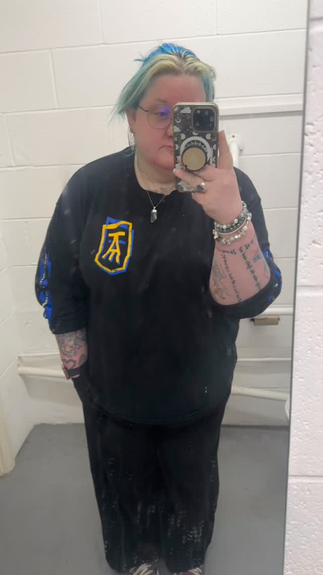 The artist vs the art.
Just a few of my latest creations.
#alternative #discoverunder10k #smallbusinessowner #resinart #alt