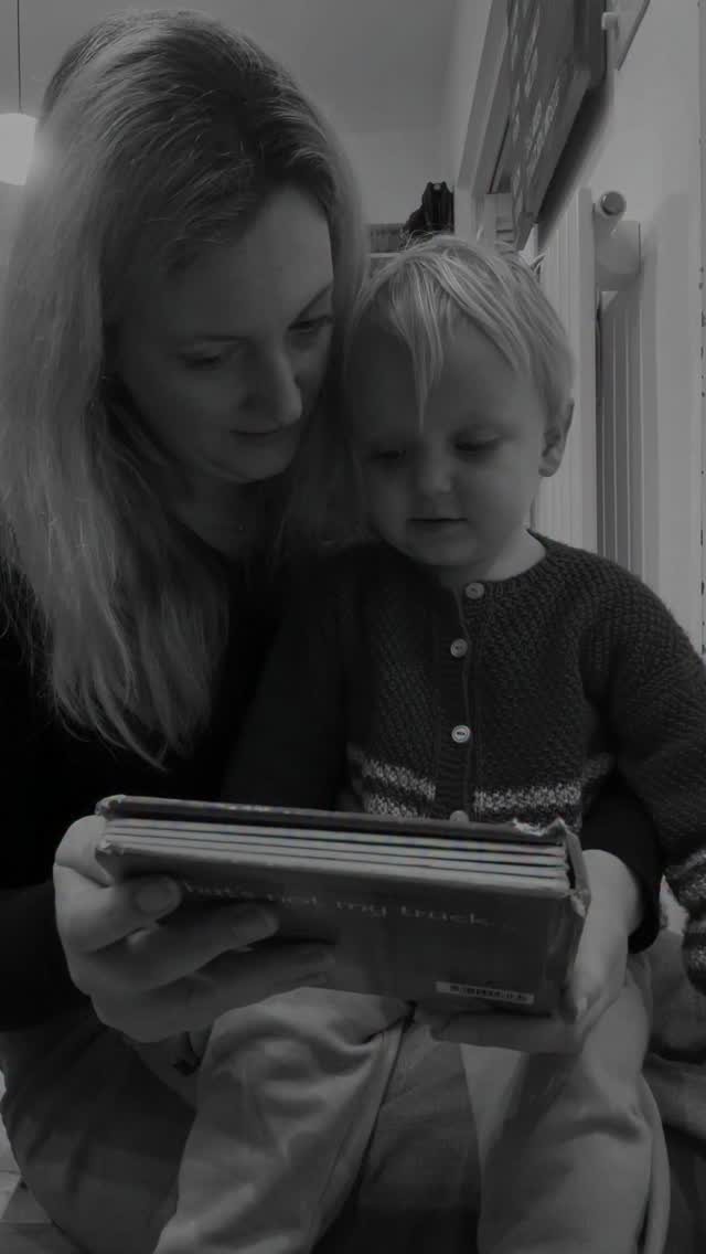 Life is not a highlight reel ✨ do not let these squares compound any negative feelings you have about yourself or about 2025. Always worth remembering this at this time of year 🎄 🤶 🎅🏼 🎆
.
.
.
.
#mentalhealthawareness #maternalmhmatters #maternalmentalhealth