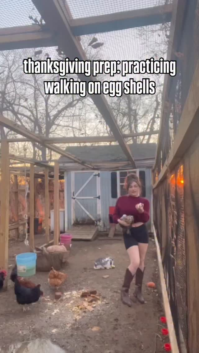 any other egg shell walkers out there. May the force be with you today and the wine overflow.
#happythanksgivng #funtimes