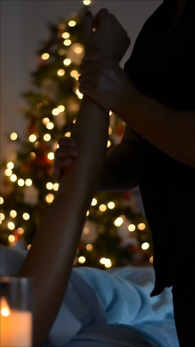 Once you experience a professional at-home massage, you realize how much stress you save by staying in your own space. No driving. No rushing. No waiting rooms. Just pure relaxation delivered to your door.
This is the reason so many clients in Montreal switch from spas to mobile massage : the comfort, the privacy, and the level of personalized care make the entire experience feel different.
Whether you’re dealing with tension, stiffness, water retention, or simply need a reset, an at-home massage lets your body relax deeper than in a busy environment.
If you’re ready to try a new standard of care, I’m here to bring it directly to you.
Always with care,
Touch of Cielo🩵
www.touchofcielo.com
#viral #fyp #massagetherapistathome