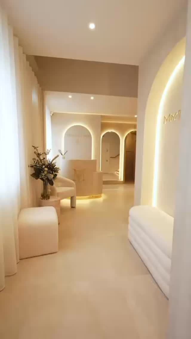 A new fresh, bright space for Ms.Monica Ivani at the My Brows
Are we all in love with this space ?!
#dublin #fitoutinteriors #fypage #design #explore #archlovers