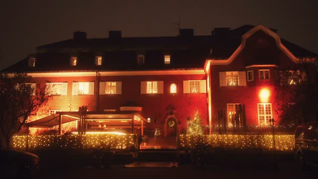 Christmas at Villa Pauli…
A festive season of shared moments and childhood wonder —
memories for life, shared across generations.