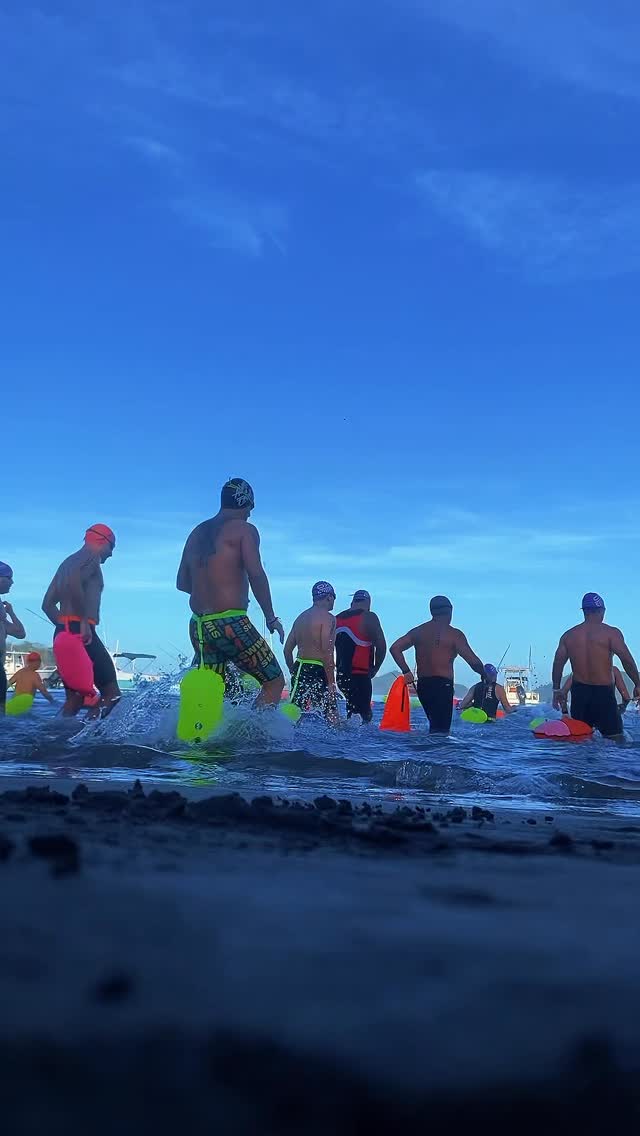 Gracias @oceanmancostarica por un fin de semana espectacular. 🏊♂️🏝️
Fue un gusto cuidar la salud y seguridad de todos. 🩺💙
www.xsportmedic.com