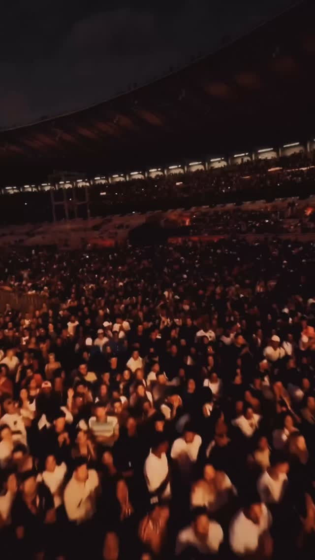 Exaltar o nome daquele que vive e reina para sempre é o nosso maior objetivo, queremos levar até você a presença de Deus em forma de música!!!🙏🏼🎶❤️
ENTRE EM CONTATO COM A GENTE✨
@frproducoesrs
…
#Gospel #Deus #Jesus #MúsicaCrista #Contrante