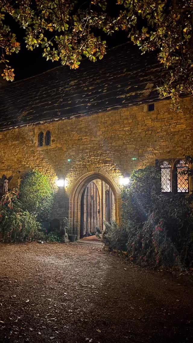 WEDDINGS// Recently, I had the pleasure of attending the first Sussex Event & Weddings Network evening, organised by Amanda H and Inna @sussexviolinist, at the historic Bailiffscourt Hotel & Spa @hshotels. The Bailiffscourt staff provided a warm welcome and tour of the enchanting Game Room and picturesque chapel. The chapel was elegantly styled by @hireyourday.
#weddingstationery #weddinginvites #Bailiffscourt #bailiffscourtweddings #smallbusinessowner #iamcwdesign