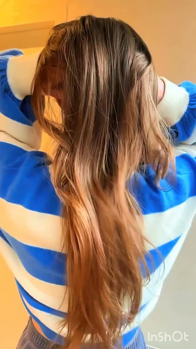 Cut and color for @juliemarthe 🍯💛🫶🏽
#mariskapelsmaeker #oribe #colors #invisablelayers
@oribe