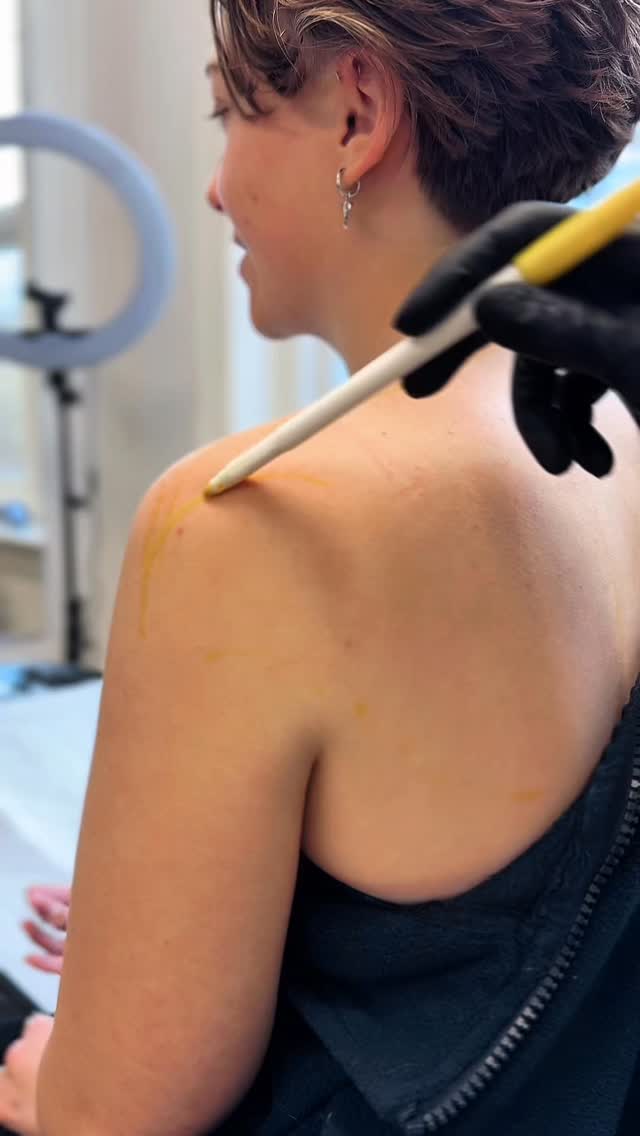 My bookings are opened for January in London & I'd LOVE to create something magical for you too!
Enquiry via link in my bio ๐
Absolutely loved the creative process for my this tattoo, can't thank my client enough for the trust. The fae creature has curly hair just like them โบ๏ธ
๐ฟ done at the most beautiful London tattoo studio @sanctuarink , using the best needles @elitetattooofficial
#londontattooartist #fantasytattoo #freehandtattoo #tattooideas #finelinetattoo #darkfantasytattoo #fairytattoo #botanicaltattoos #freehandtattoo ##flowertattoo #londontattoostudio